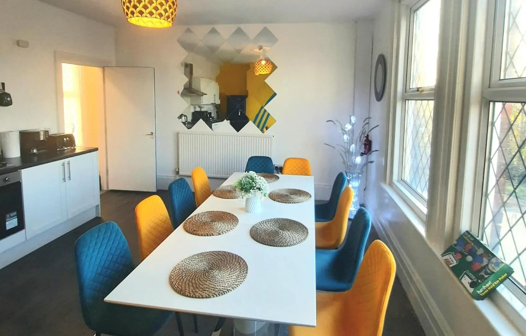 Hébergement de vacances Home In Woodhouse, Leeds,Free 4 Car Parking,Free Wifi Royaume-Uni